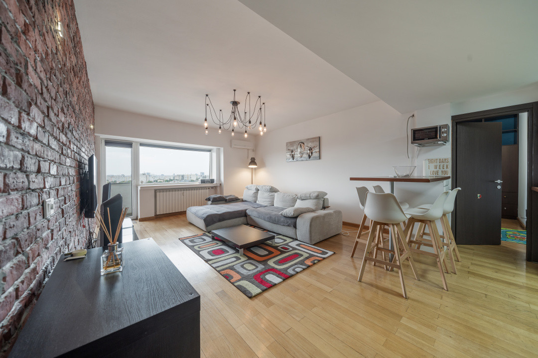 Maior Coravu,modern,vedere panoramica, 75mp