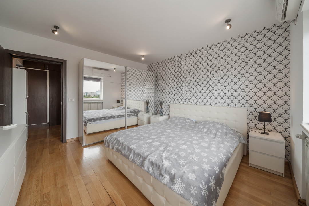 Maior Coravu,modern,vedere panoramica, 75mp