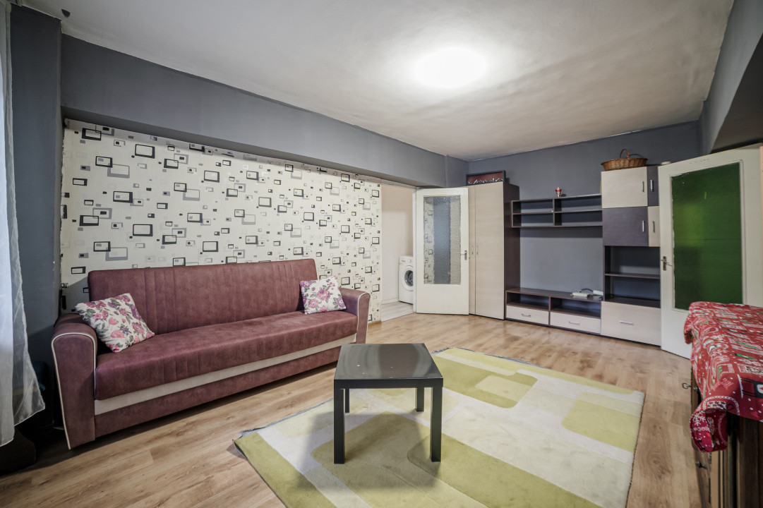 Apartament 2 cam*Colentina-Maior Bacila* Spatios 54 mp* Bloc 1986 reabilitat