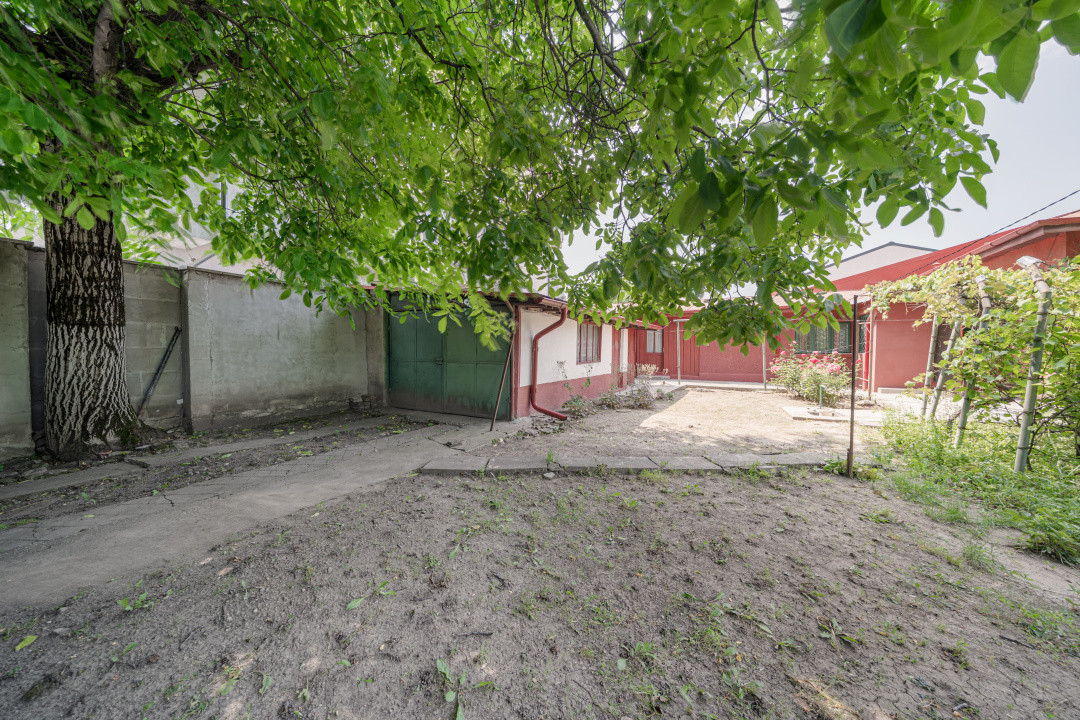 Teren 600 mp*Dubla deschidere 29*21* Laminorului 41*Casa caramida 140mp