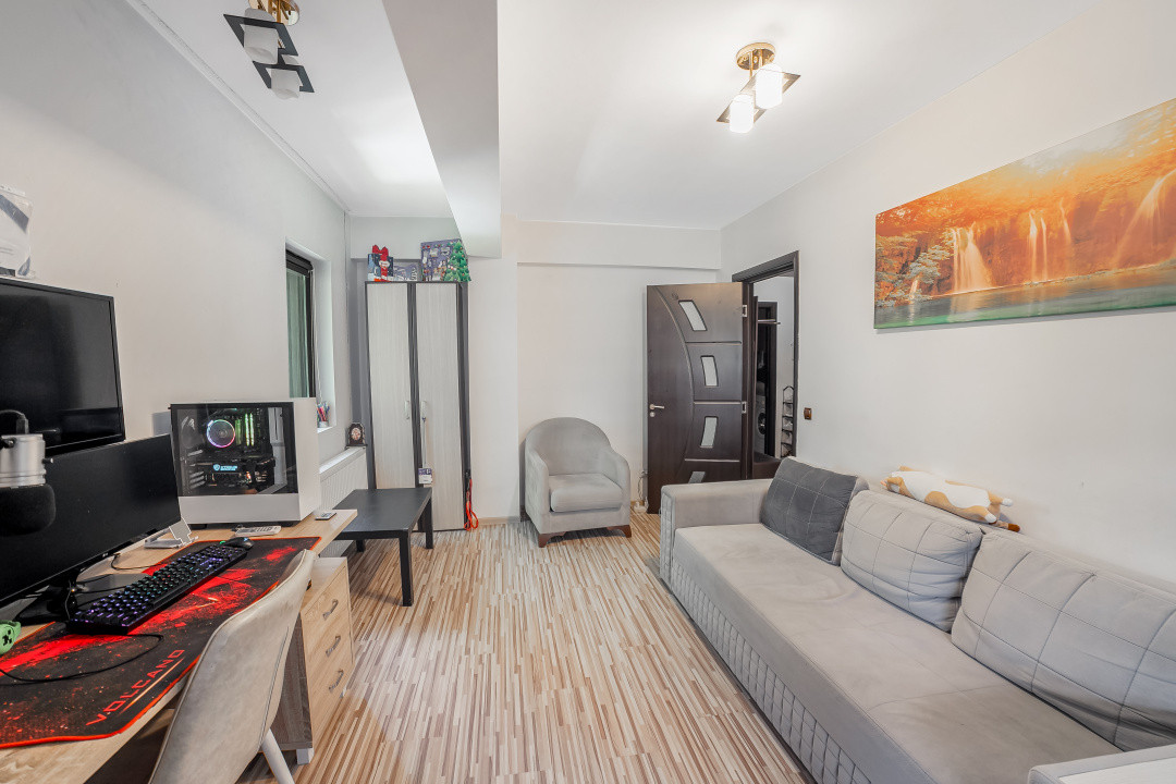 Amurgului*2 camere*Etaj 1/3*Centrală proprie*2 balcoane*Investitie