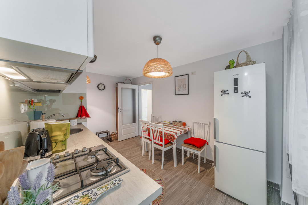 Modern*Mobilat si Utilat*Spatios 60 mp*Soldat Candea Ion
