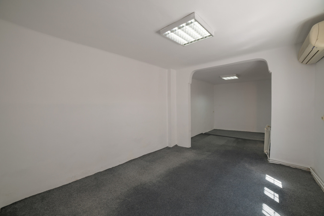 Spatiu birouri în vilă*Magura Vulturlui*Teren 200mp 