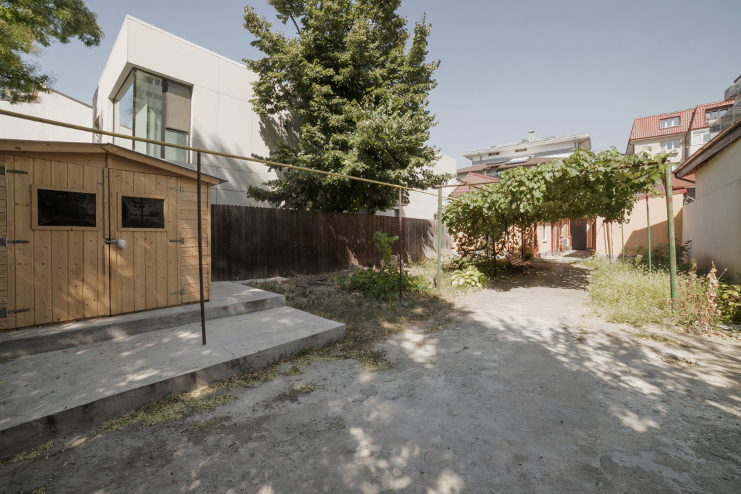 Spatiu birouri în vilă*Magura Vulturlui*Teren 200mp 
