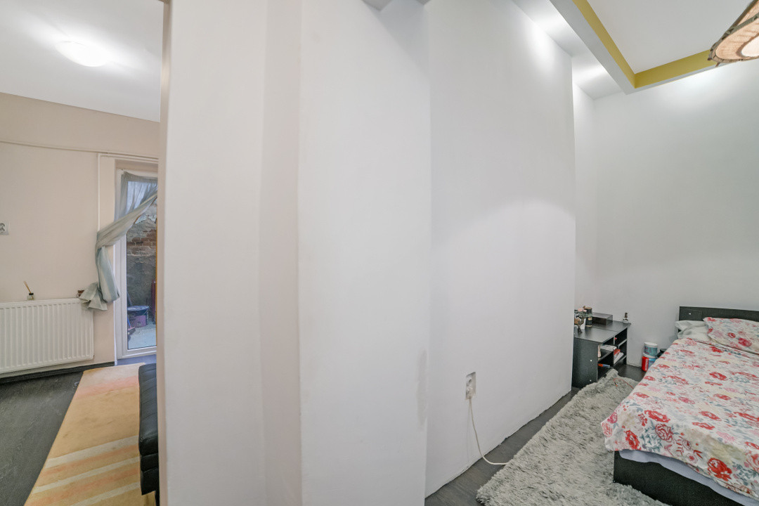 4 camere*Parter/2*Vila interbelică*Curte comună*120 mp utili*C. Dona 5