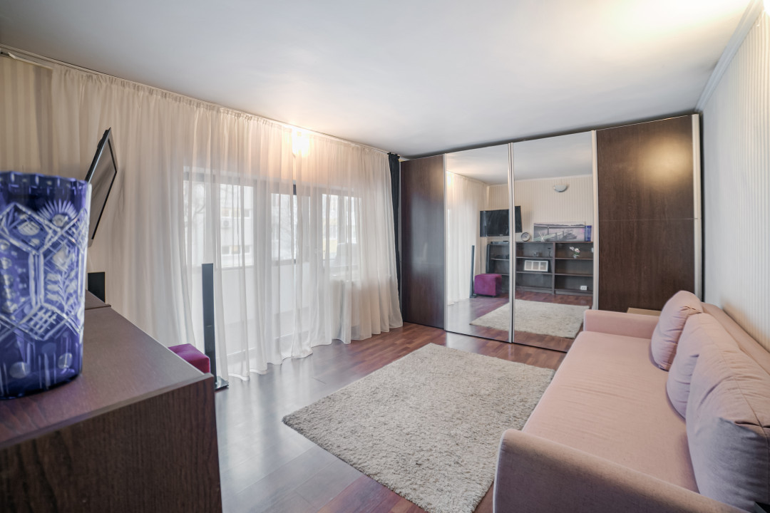 2 Camere*Sebastian*Loc de parcare*2 camere*Amenajare moderna