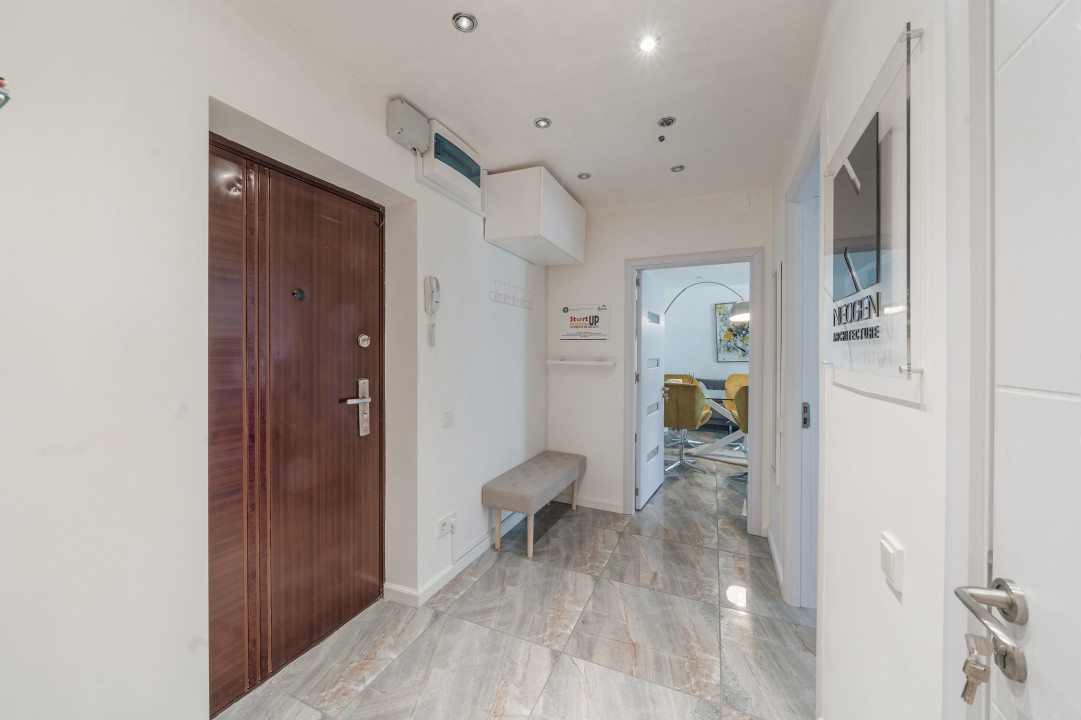 Ideal Firma*Blvd Burebista 3*Pta Alba Iulia*Etaj 3*Luxos*