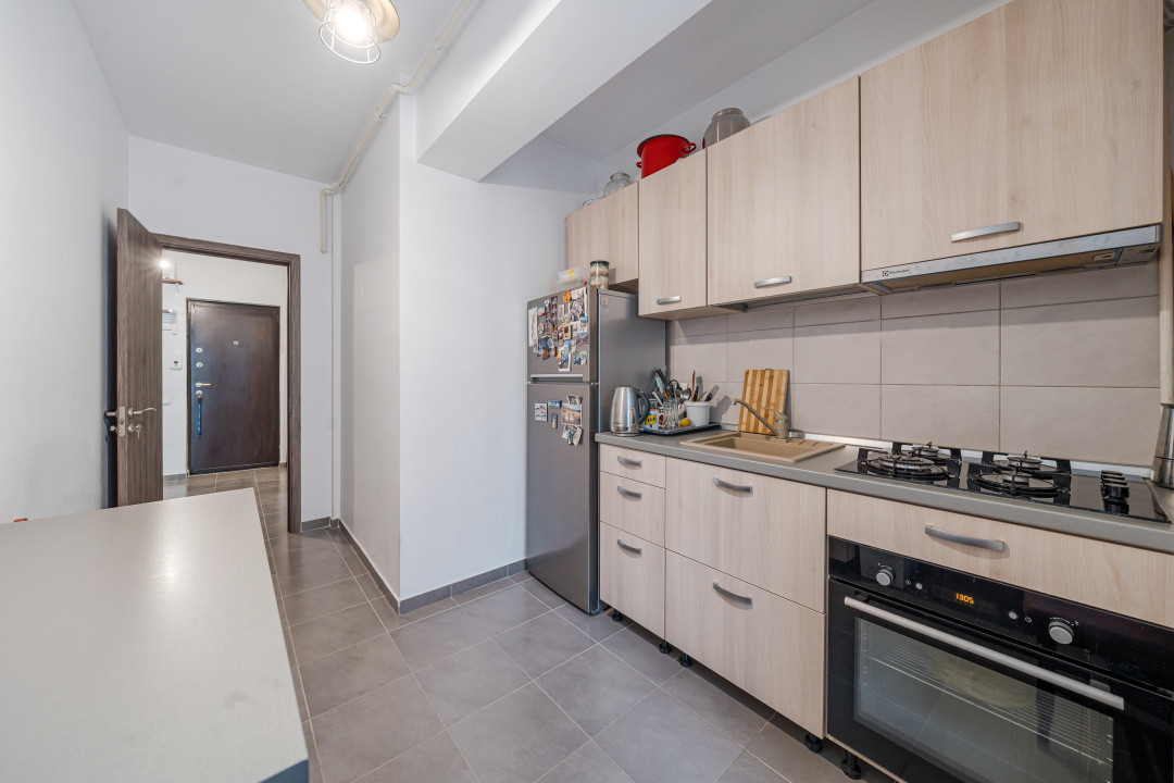 Mobilat si utilat modern* etaj 3/4 cu lift* bloc 2017* Decomandat* 50 mp