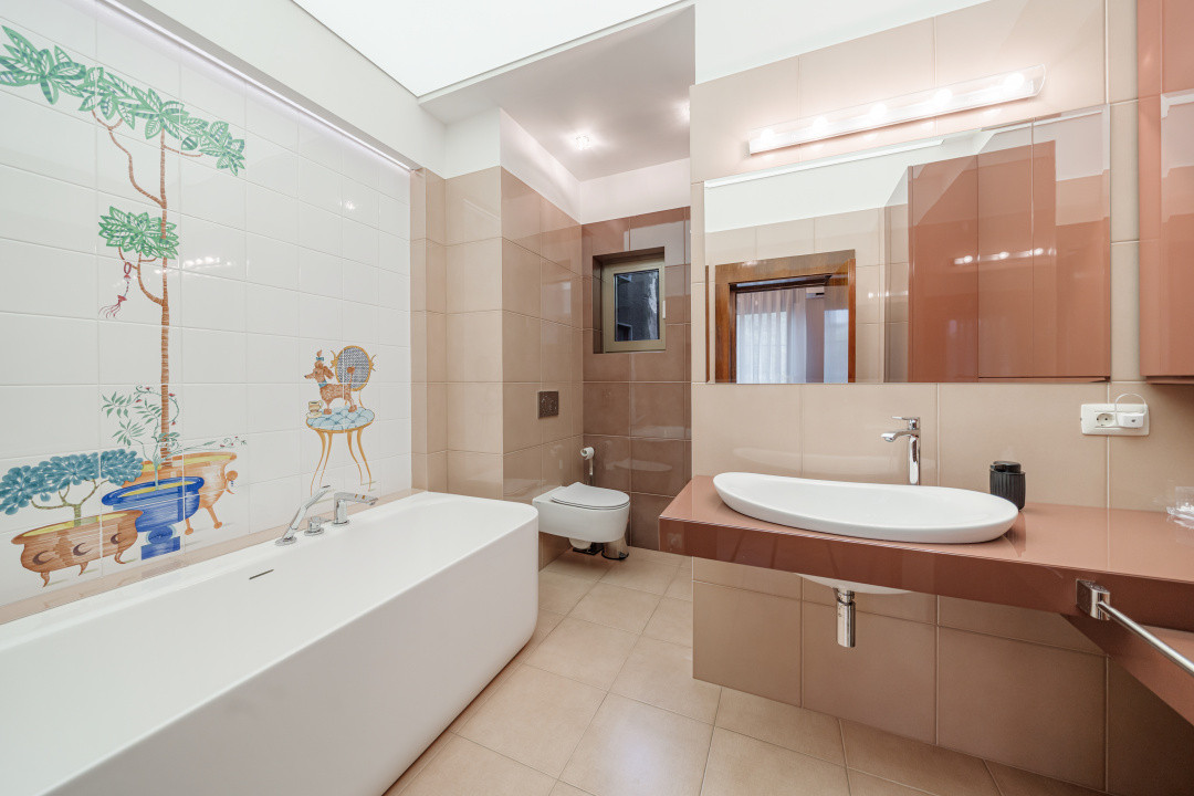 Reședință 227mp*Etaj 1/2 in vilă interbelică*Eleganță modernă*Credit ipotecar*