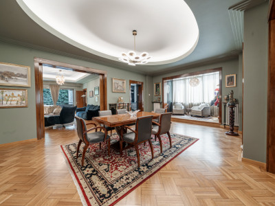 Reședință 227mp*Etaj 1/2 in vilă interbelică*Eleganță modernă*Credit ipotecar*