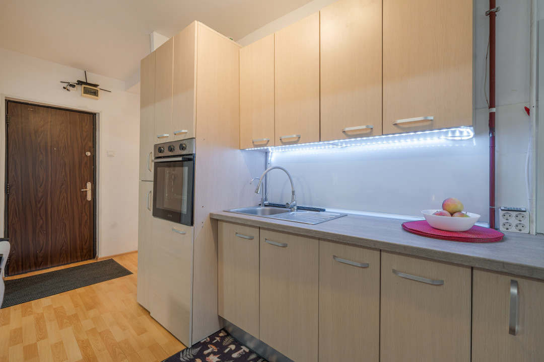 Etaj 2/4* Modern*Mobilat si utilat*Decomandat*Stefan Burileanu* Ponderas