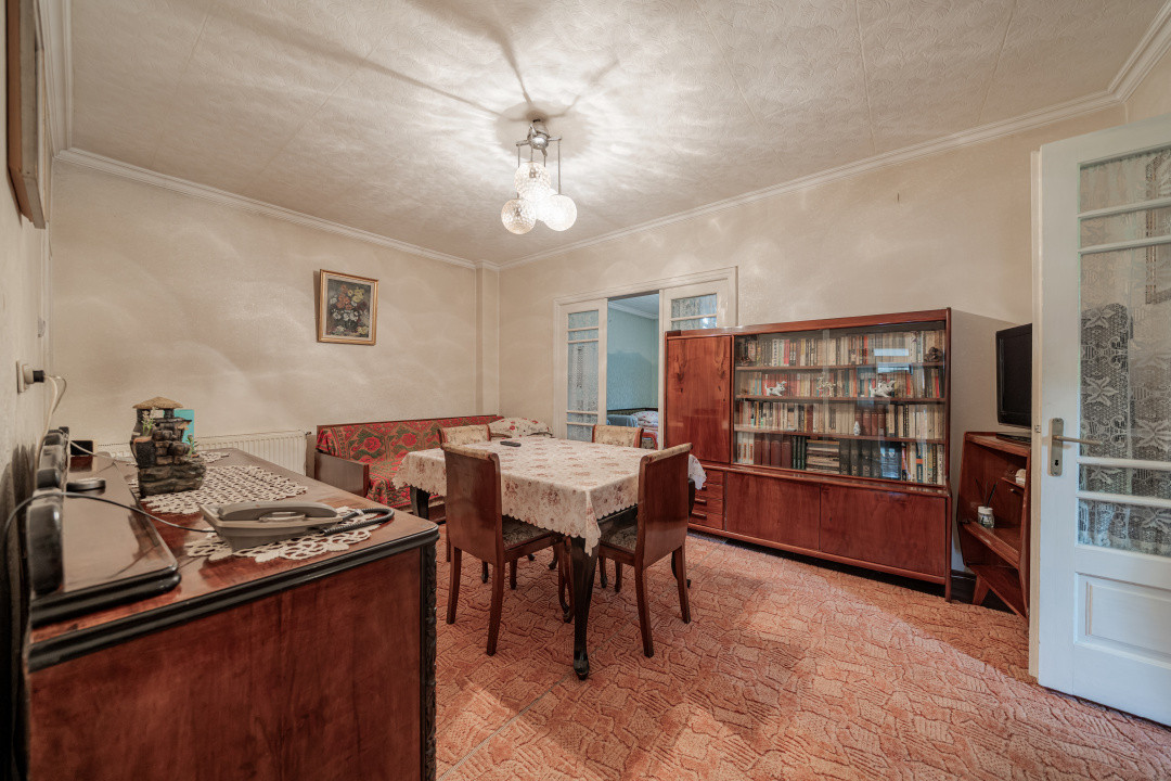 Teren 600 mp*Dubla deschidere 29*21* Laminorului 41*Casa caramida 140mp