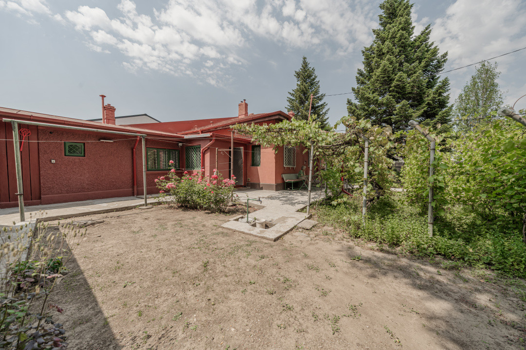 Teren 600 mp*Dubla deschidere 29*21* Laminorului 41*Casa caramida 140mp