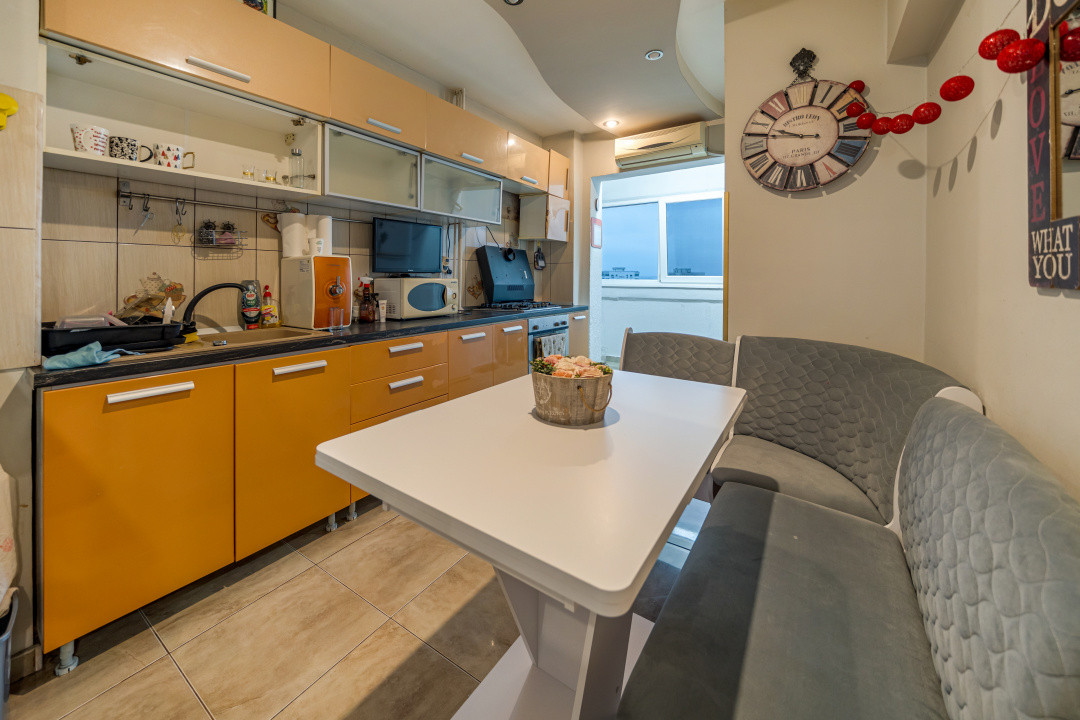 Decomandat*Morarilor*Credit ipotecar*Vedere parc*Loc parcare*Boxa*Mobilat/utilat