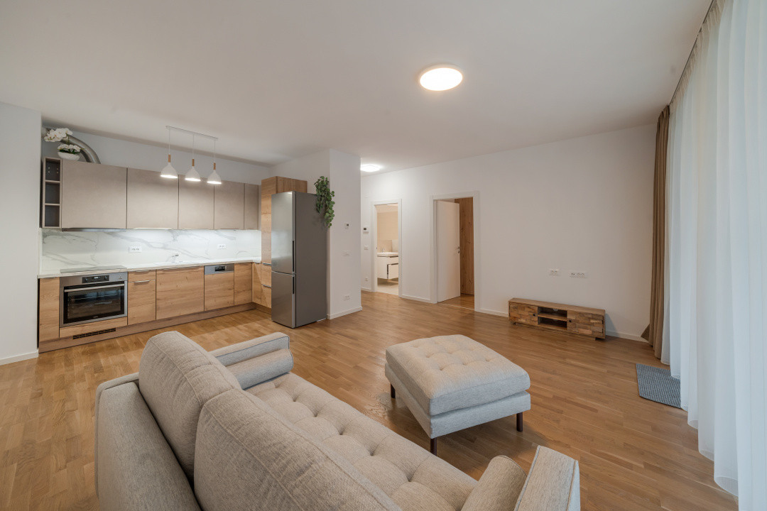 The Ivy*Etaj 2*Bloc faza 1*Vedere gradina*Loc de parcare*Ready to move in