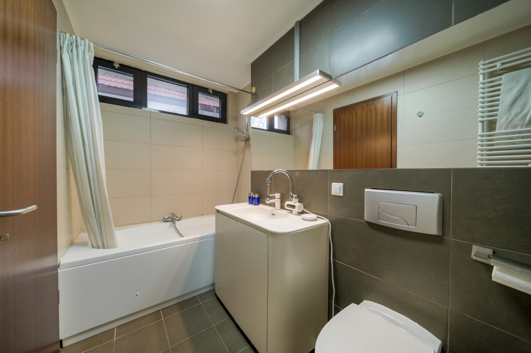 Apartament de 3 camete exclusivist, zona Sisesti, terasa Proprie