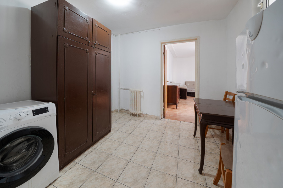 Decomandat* Gheorghe Moisil 3*etaj 4/ 10* Mobilat si utilat