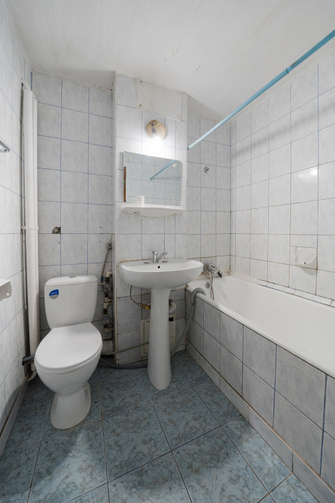 Decomandat* Gheorghe Moisil 3*etaj 4/ 10* Mobilat si utilat