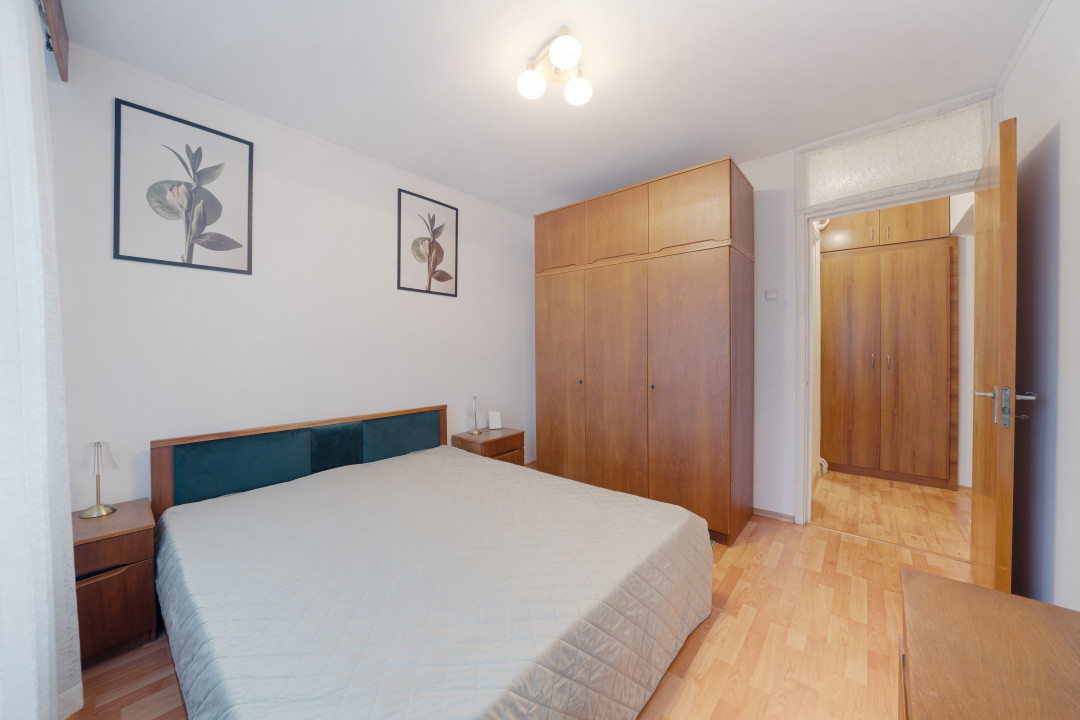 Decomandat*Mobilat si utilat modern*Malcoci 3*Etaj 6/10*Vedere spate*2 lifturi