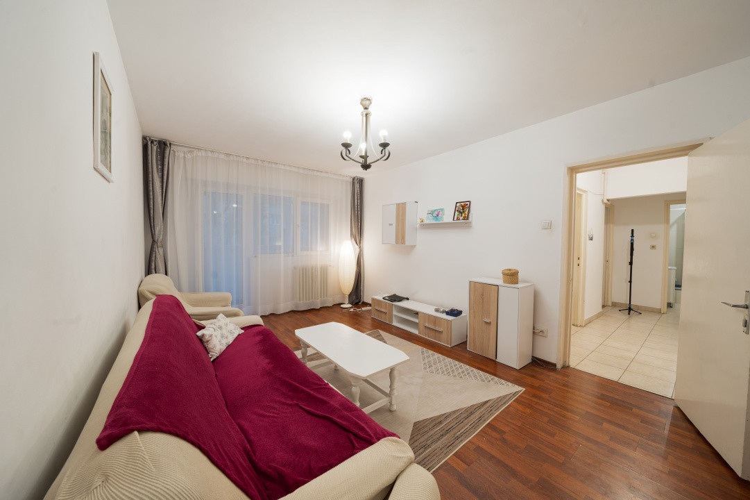 *Iancului, *Decomandat, *etaj 1