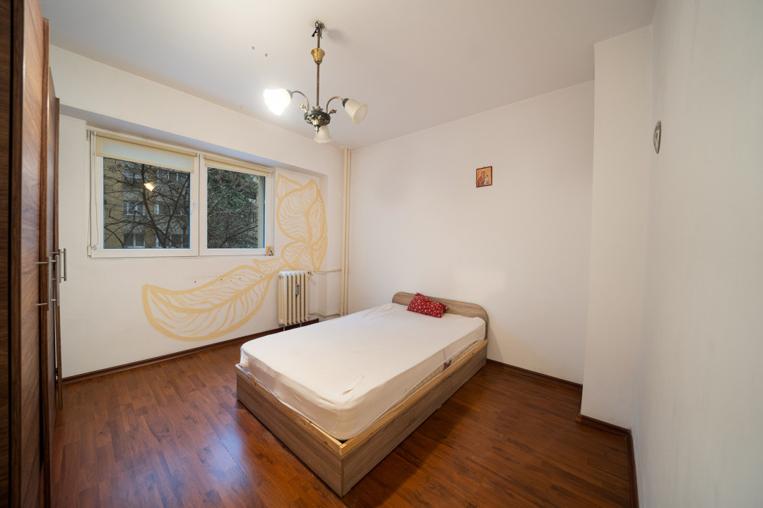 *Iancului, *Decomandat, *etaj 1