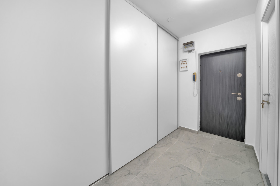 Sebastian*Decomandata*41 mp*Bloc 1987*Totul nou*Modern