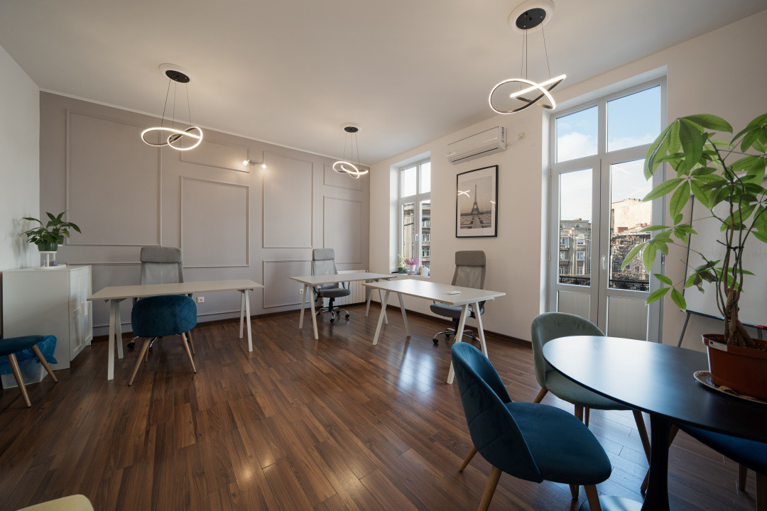 Birou privat*Toate cheltuielile incluse*Hub modern*Acces complet la facilitati
