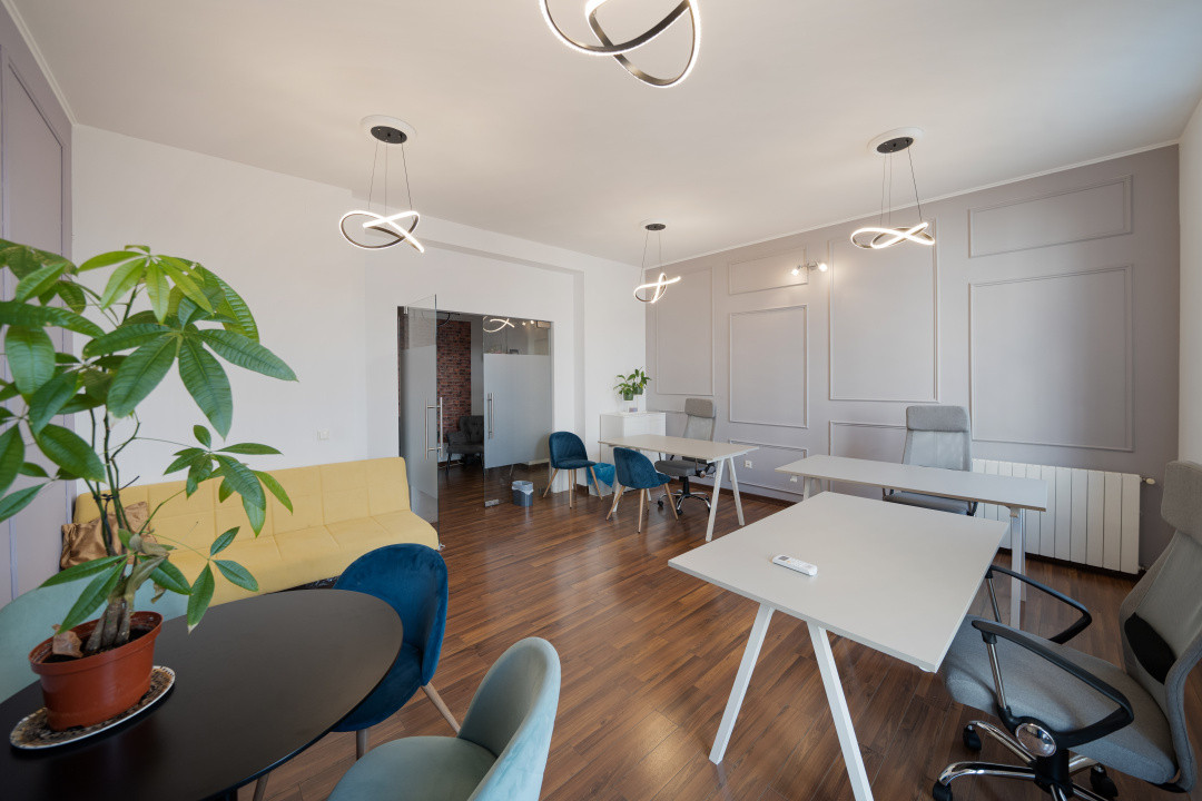 Birou privat*Toate cheltuielile incluse*Hub modern*Acces complet la facilitati