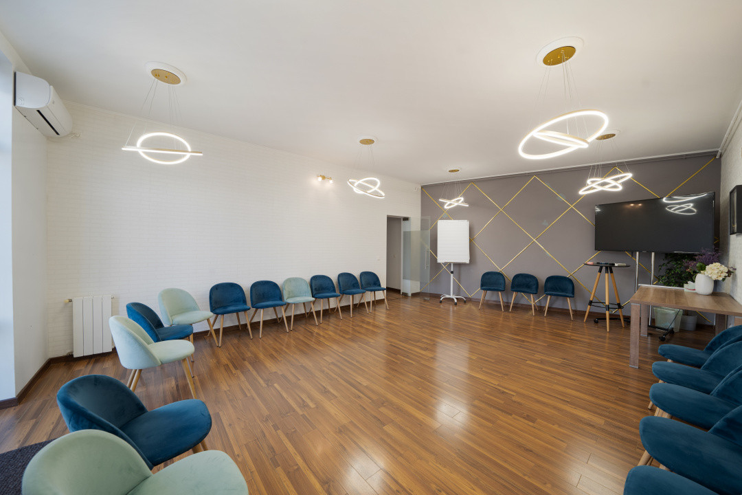 Birou privat*Toate cheltuielile incluse*Hub modern*Acces complet la facilitati