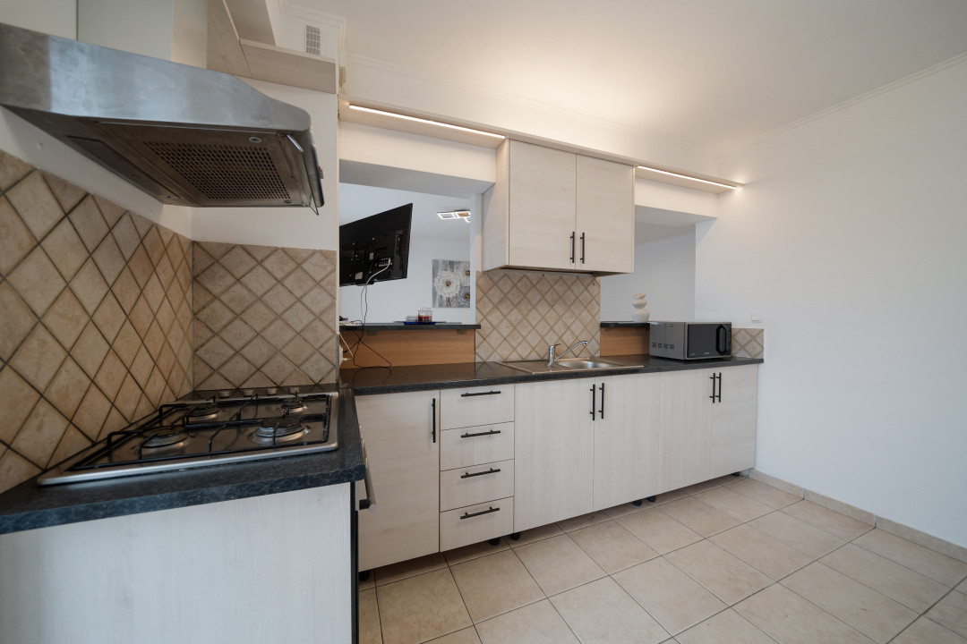 *Piata Unirii 18* Fantani*Decomandat*Modern *65mp* Metrou Unirii