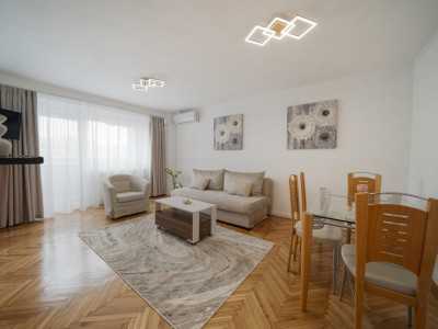 *Piata Unirii 18* Fantani*Decomandat*Modern *65mp* Metrou Unirii