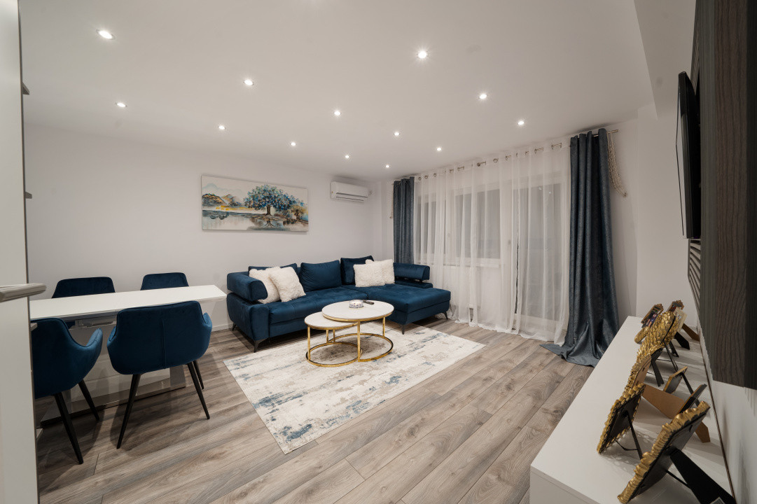 *Decebal 2 camere decomandat *amenajari lux