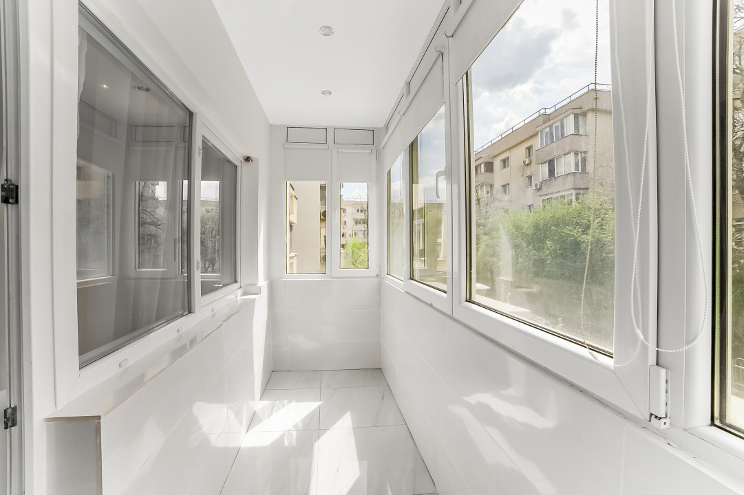 *Decebal 2 camere decomandat *amenajari lux