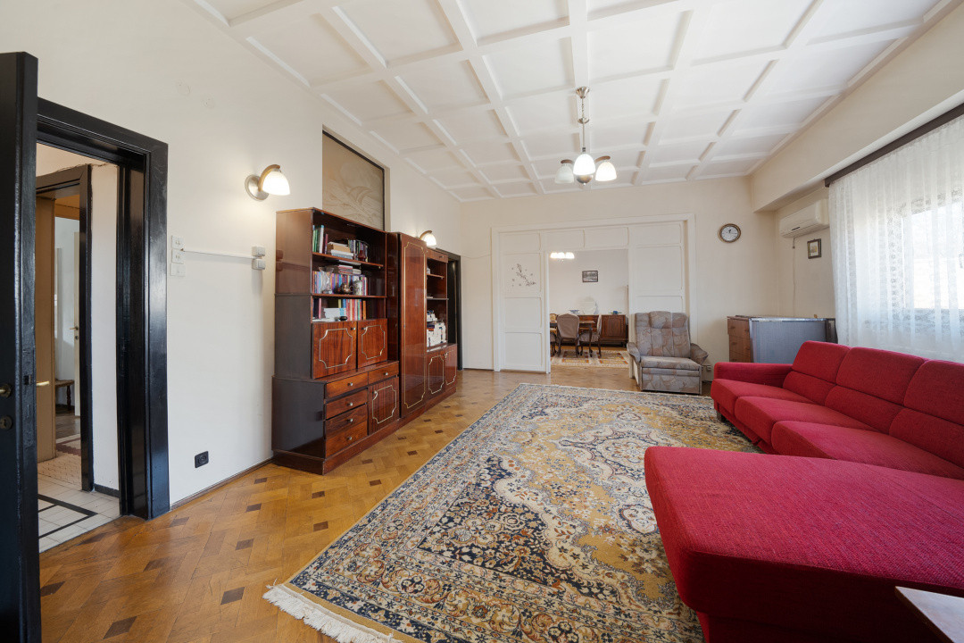 Reședință 173mp*Etaj 2/2 in vilă interbelică*5 camere-3 bai*Credit ipotecar*