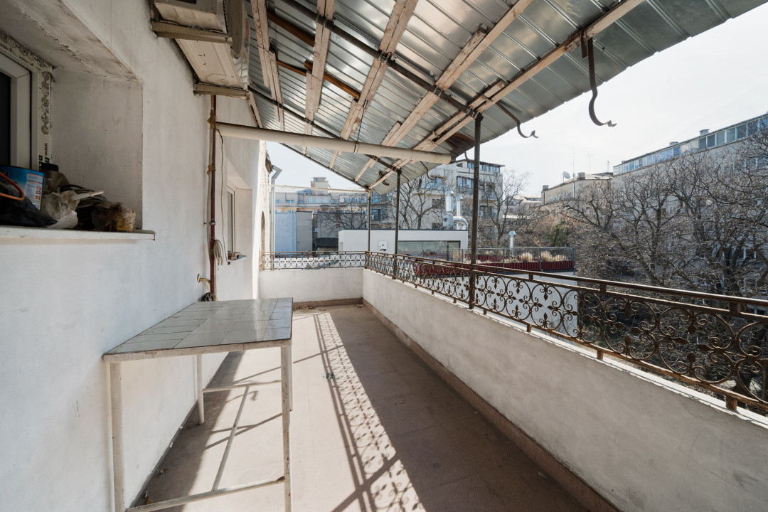 Reședință 173mp*Etaj 2/2 in vilă interbelică*5 camere-3 bai*Credit ipotecar*