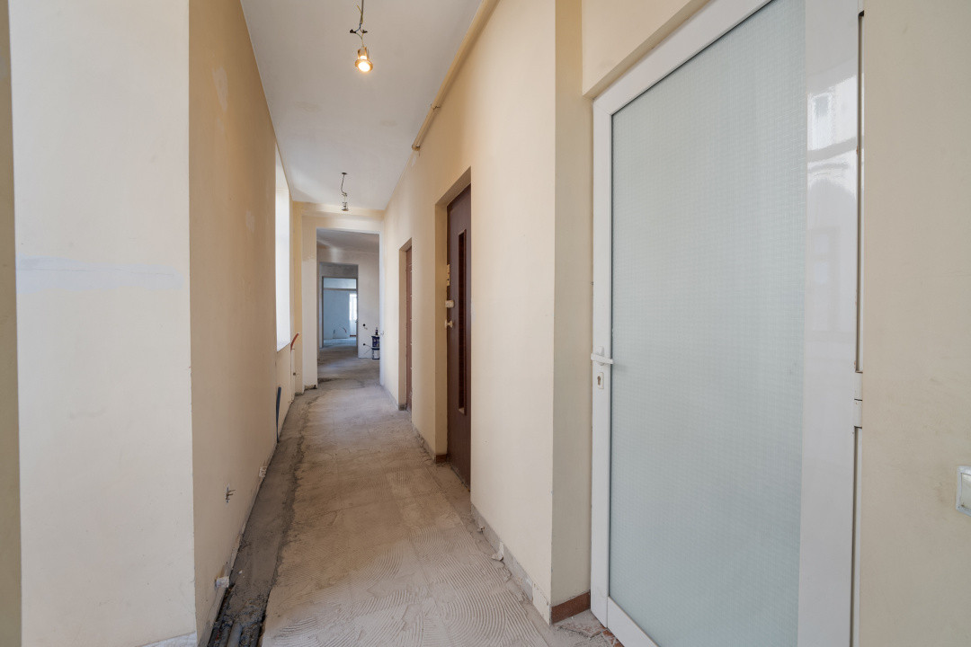 114 mp*Calea Mosilor 131-intersectie cu Carol I* Et. 4/5* 