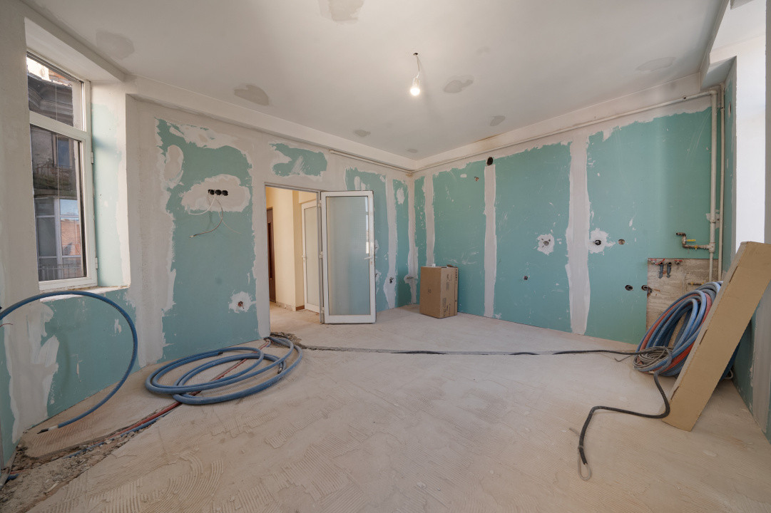 114 mp*Calea Mosilor 131-intersectie cu Carol I* Et. 4/5* 