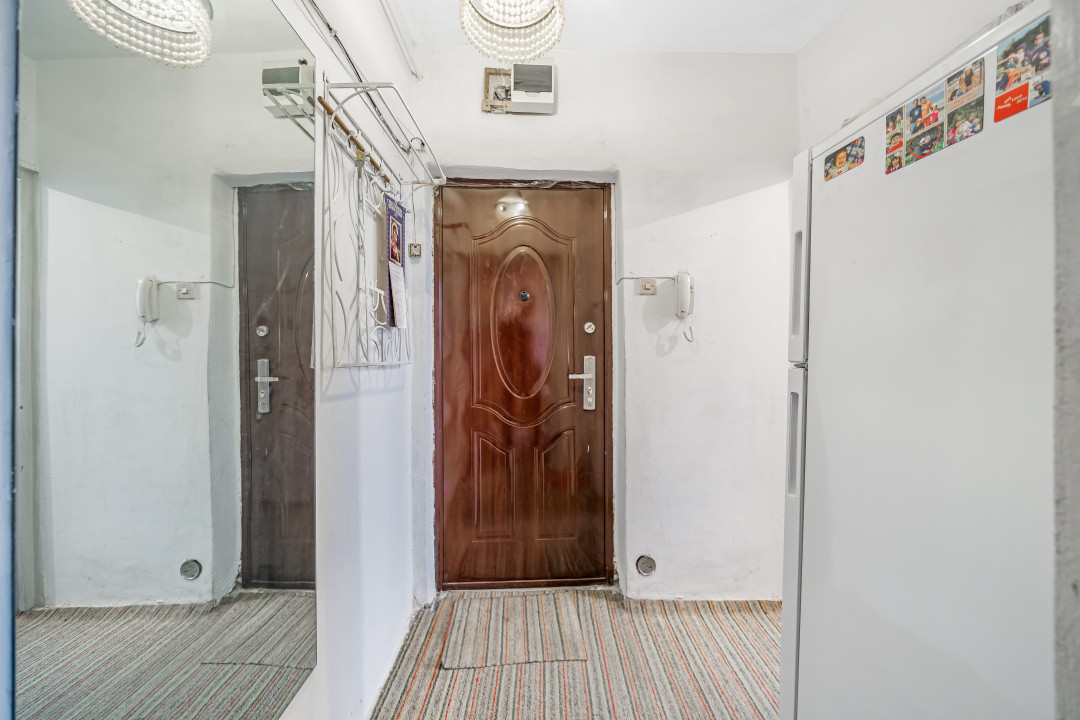 Apusului-Lacul Zanoaga nr.33-61 mp-4 camere-vedere mixta